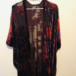 Beautiful longline velvet kimono top